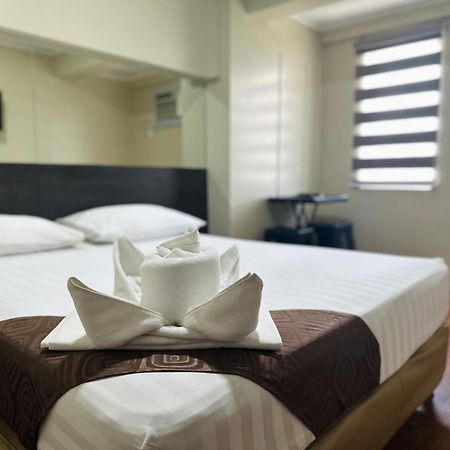 Dg Budget Hotel Salem Pasay Exteriör bild