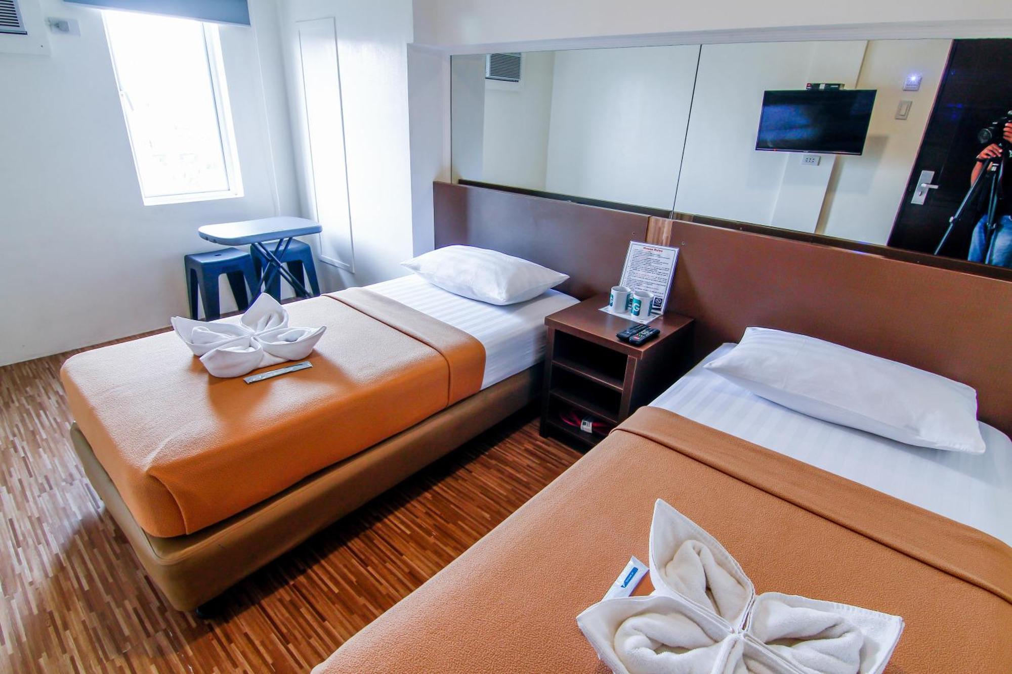 Dg Budget Hotel Salem Pasay Exteriör bild