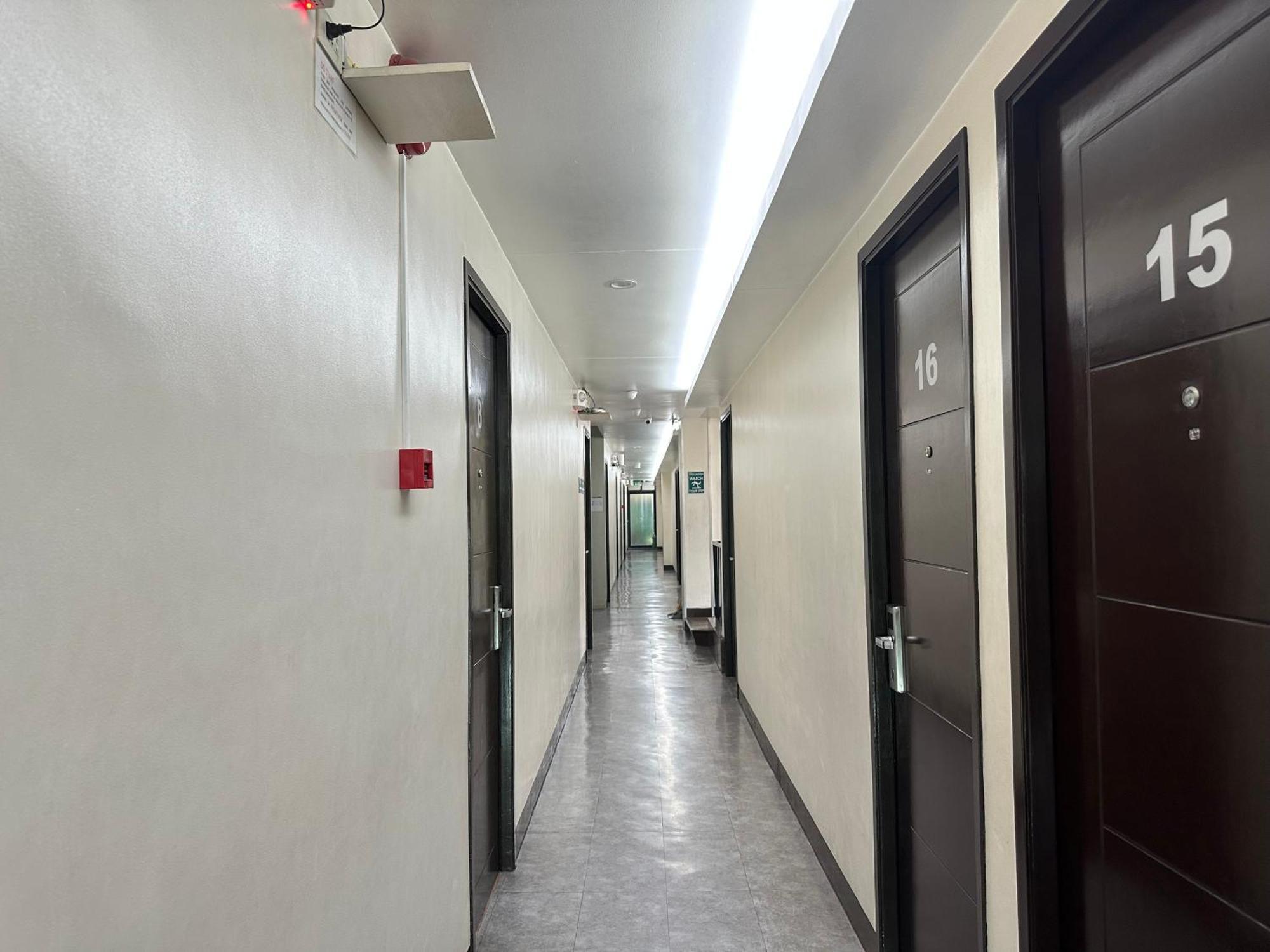 Dg Budget Hotel Salem Pasay Exteriör bild
